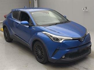 2017 Toyota C-HR - Thumbnail