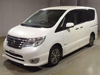 2015 Nissan Serena - Thumbnail