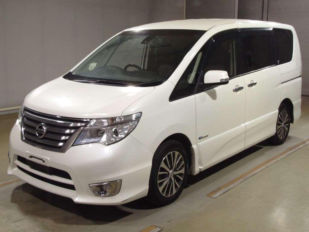 2015 Nissan Serena