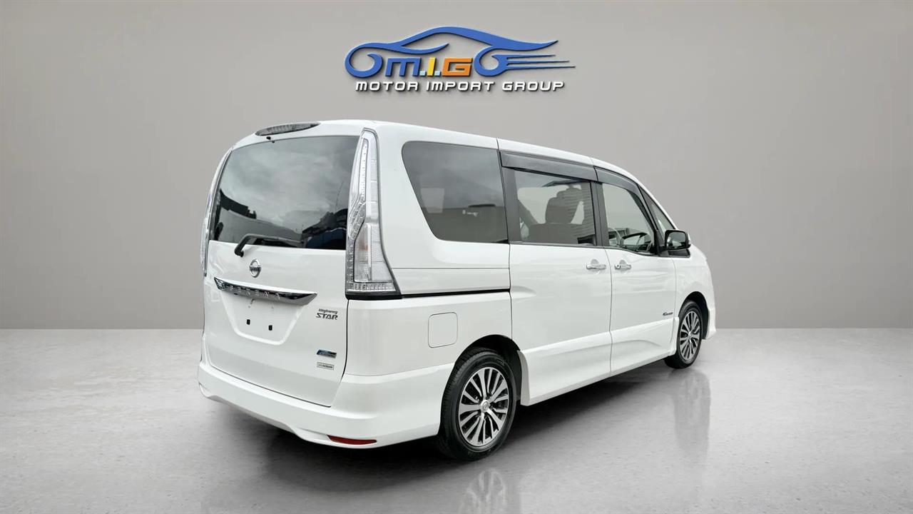2015 Nissan Serena