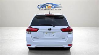2018 Toyota Corolla - Thumbnail
