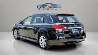 2013 Subaru Legacy - Thumbnail