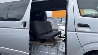 2022 Toyota Hiace - Thumbnail