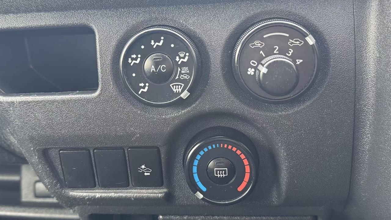 2022 Toyota Hiace