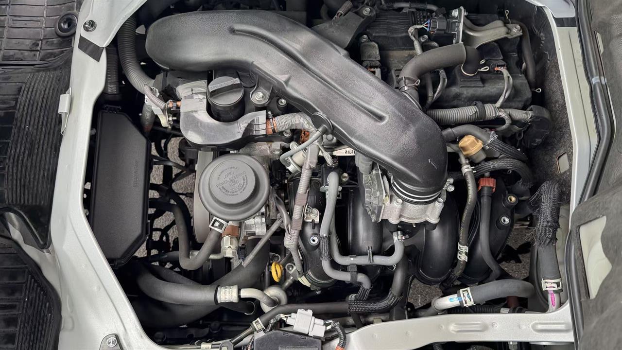 2022 Toyota Hiace