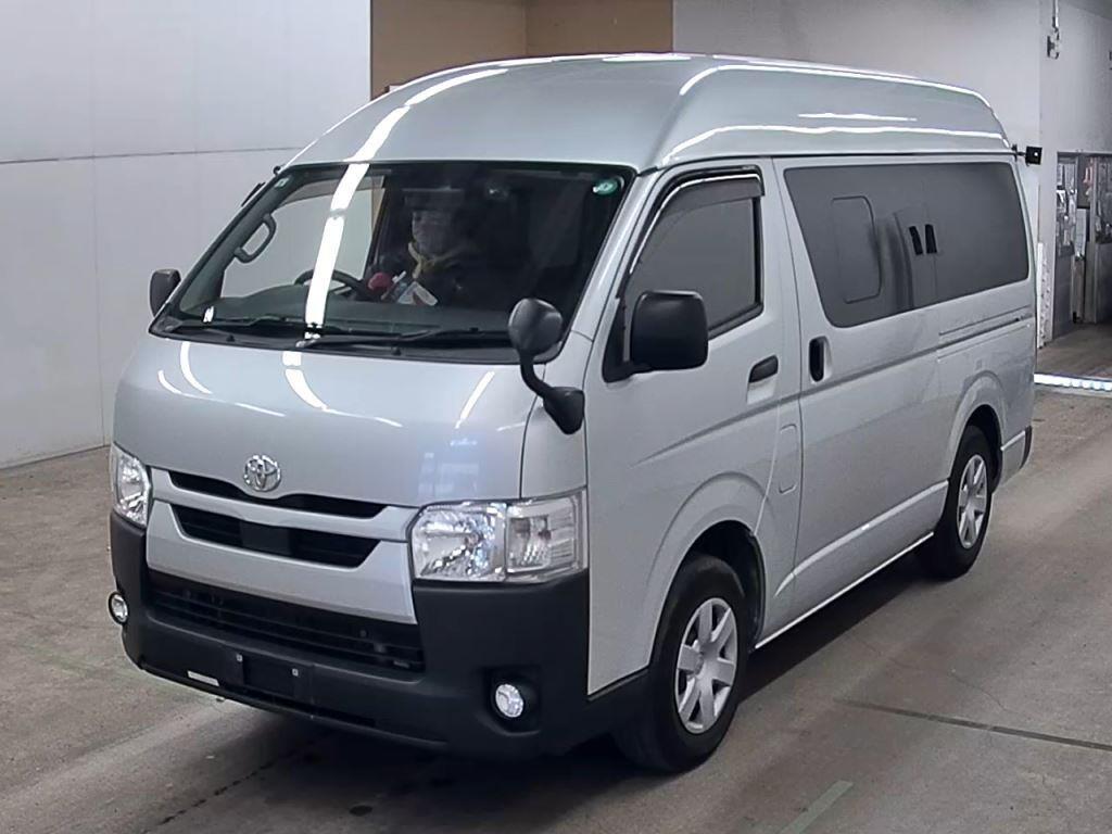 2022 Toyota Hiace