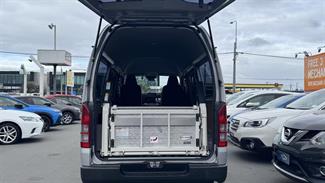 2022 Toyota Hiace - Thumbnail