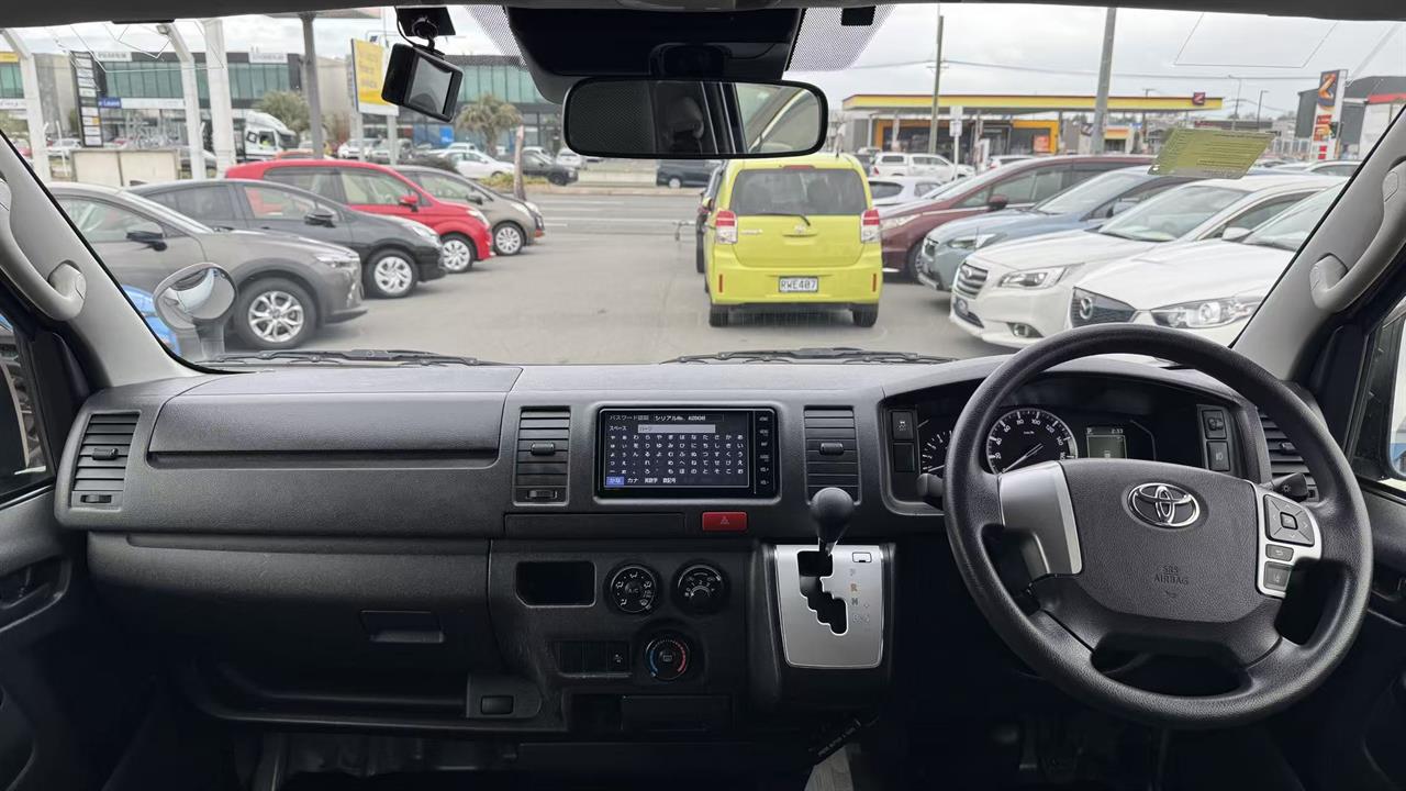 2022 Toyota Hiace