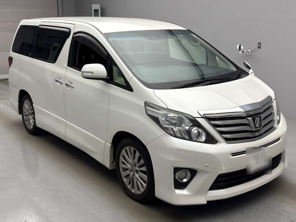 2014 Toyota Alphard