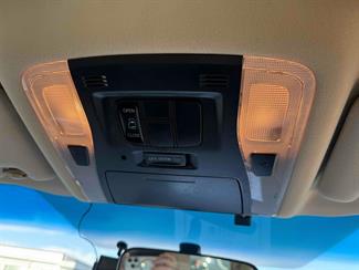 2015 Toyota Vellfire - Thumbnail