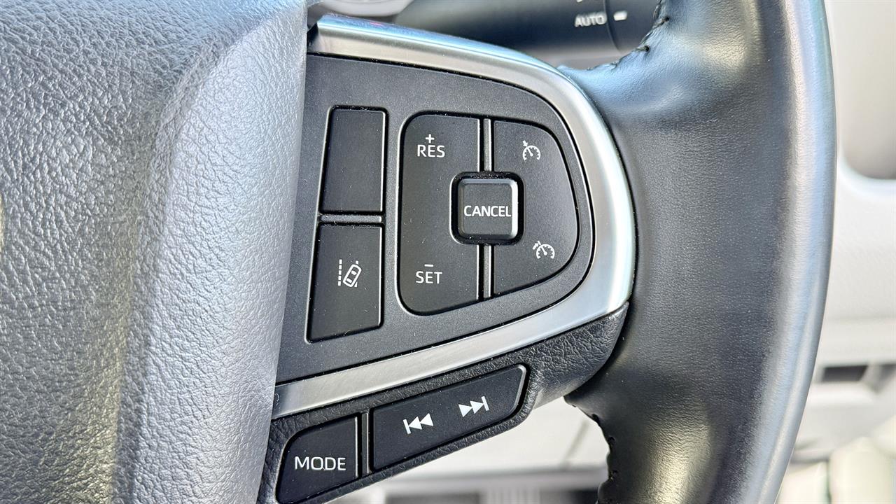 2023 Toyota Hiace