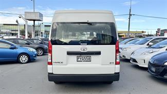 2023 Toyota Hiace - Thumbnail