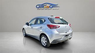 2015 Mazda Demio - Thumbnail