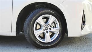 2018 Toyota Alphard - Thumbnail