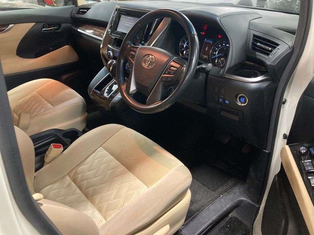 2018 Toyota Alphard