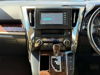 2019 Toyota Vellfire - Thumbnail