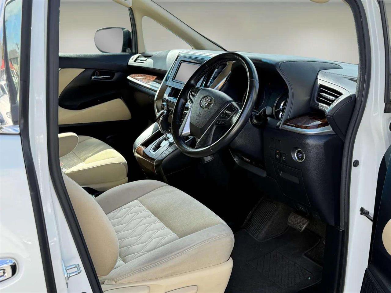 2019 Toyota Vellfire