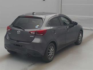 2017 Mazda Demio - Thumbnail