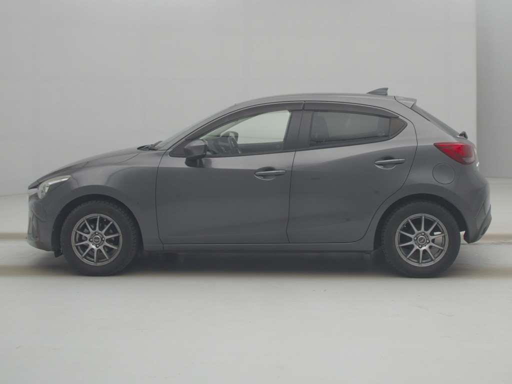 2017 Mazda Demio