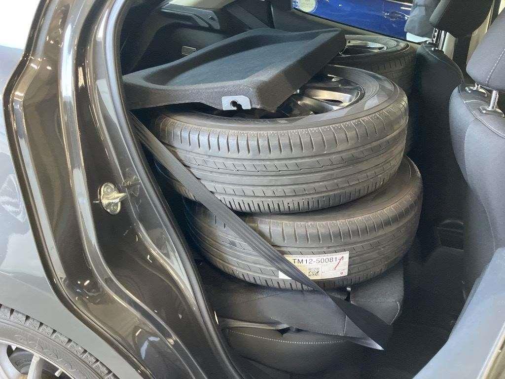 2017 Mazda Demio