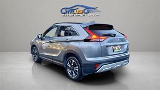 2024 Mitsubishi Eclipse Cross - Thumbnail
