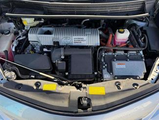 2012 Toyota Prius - Thumbnail
