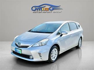 2012 Toyota Prius - Thumbnail