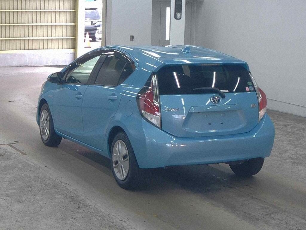 2015 Toyota Aqua
