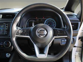 2019 Nissan Leaf - Thumbnail