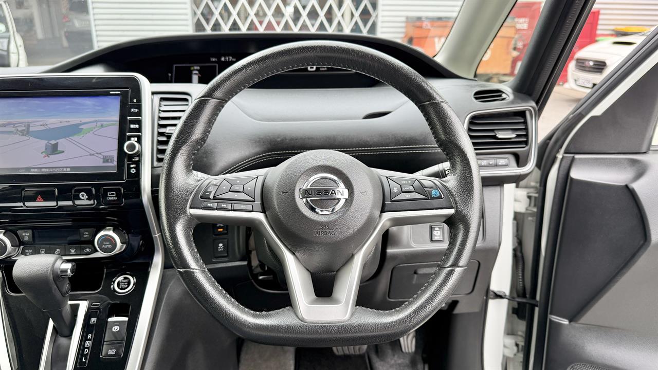 2016 Nissan Serena