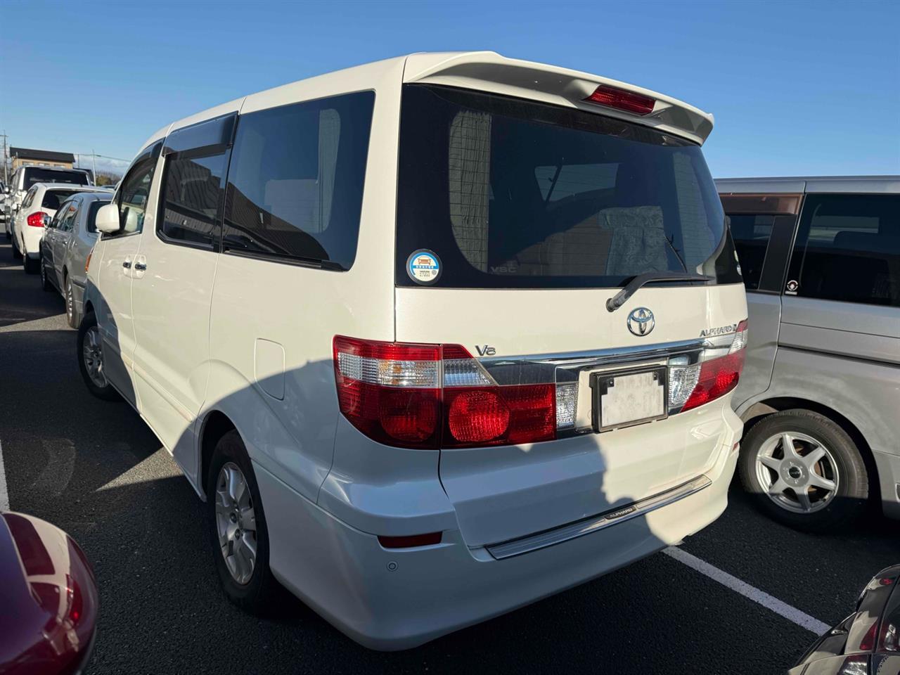 2004 Toyota Alphard