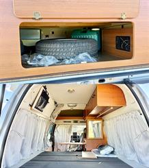 2002 Nissan CARAVAN - Thumbnail