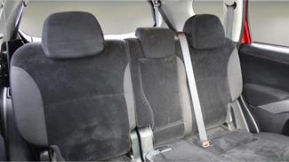 2010 Mitsubishi Outlander - Thumbnail