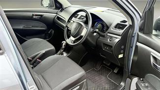 2015 Suzuki Swift - Thumbnail