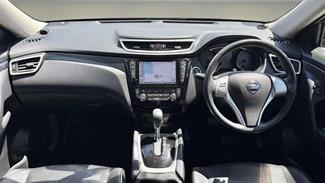 2016 Nissan X-Trail - Thumbnail