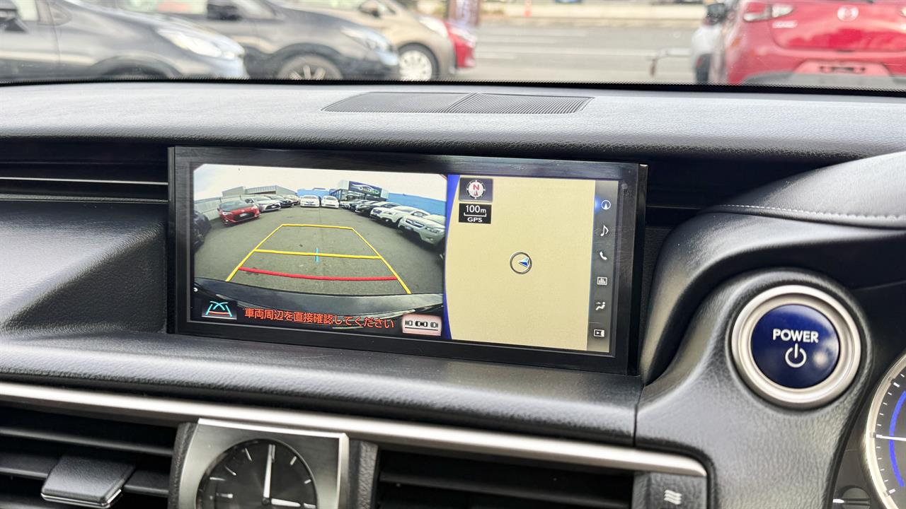 2017 Lexus IS 300H