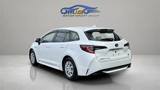 2020 Toyota Corolla - Thumbnail