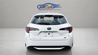 2020 Toyota Corolla - Thumbnail