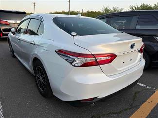 2019 Toyota Camry - Thumbnail