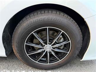 2019 Toyota Camry - Thumbnail