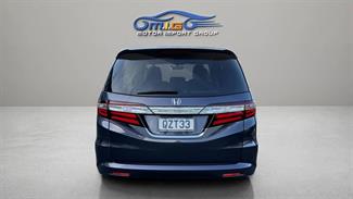 2013 Honda Odyssey - Thumbnail