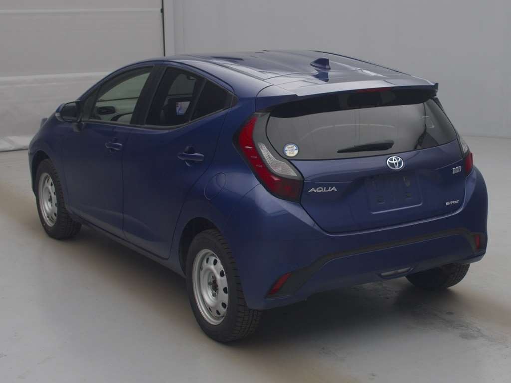 2022 Toyota Aqua