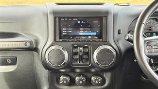 2017 Jeep Wrangler - Thumbnail