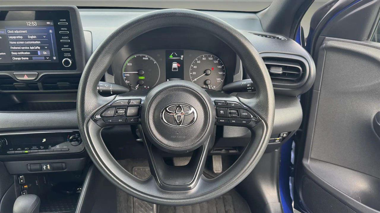 2022 Toyota YARIS