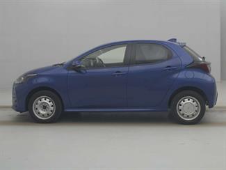2022 Toyota YARIS - Thumbnail