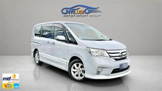 2013 Nissan Serena - Thumbnail