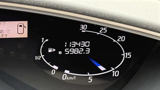 2013 Nissan Serena - Thumbnail