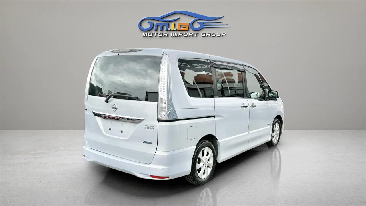 2013 Nissan Serena