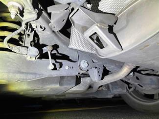 2017 Toyota C-HR - Thumbnail