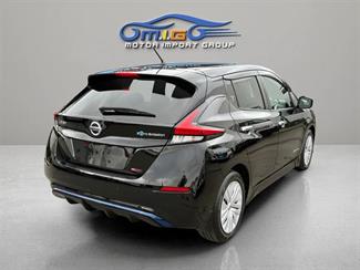 2019 Nissan Leaf - Thumbnail